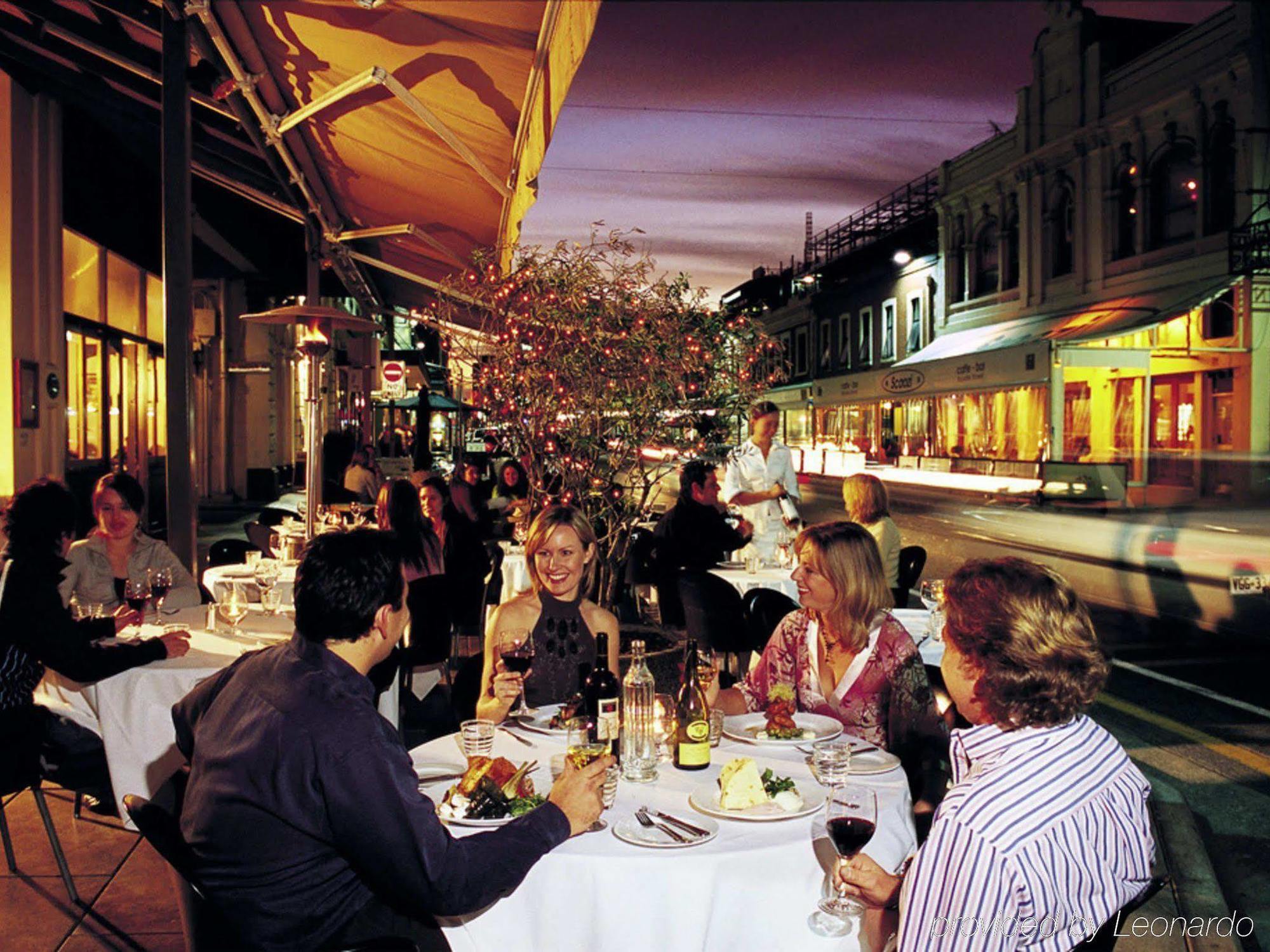 Отель Ibis Styles Adelaide Grosvenor Экстерьер фото